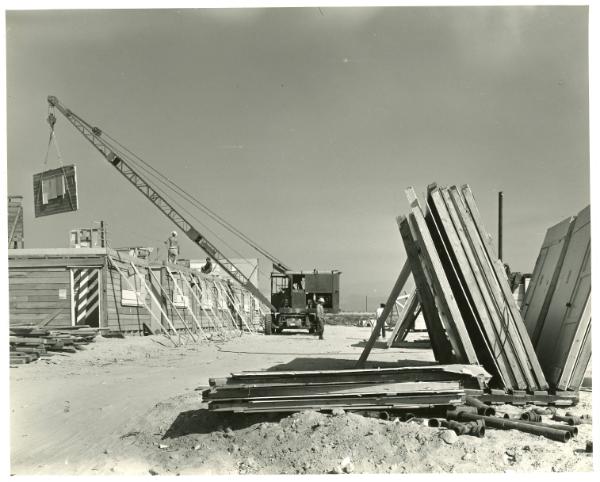 Construction, Housing for Veterans, Los Angeles, 1947