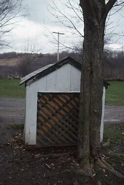 Frog Hollow well House 2