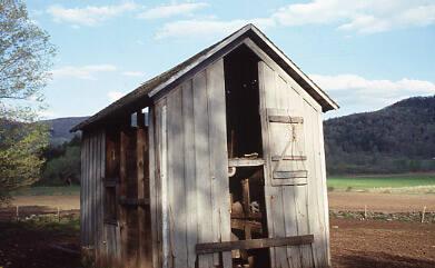 Small White Barn 2