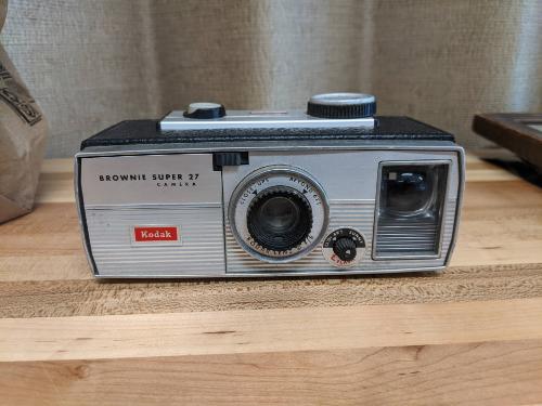 Kodak Brownie Super 27 (127mm)