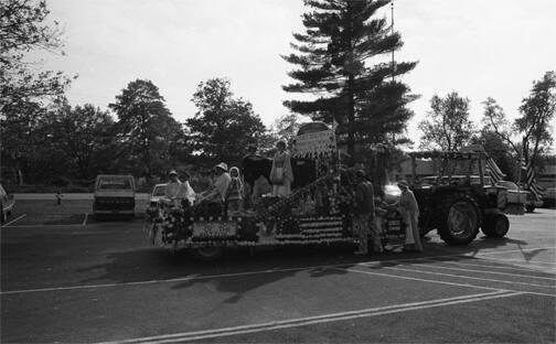 Farmers of America Parade Float