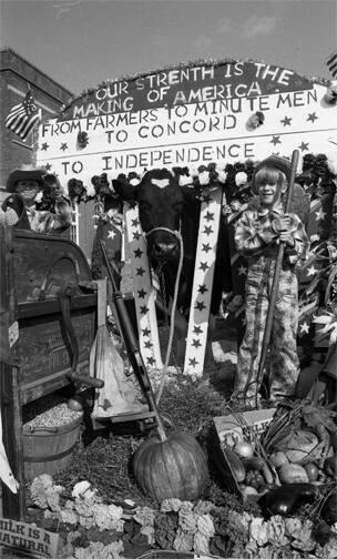 Farmers of America Parade Float, Detail