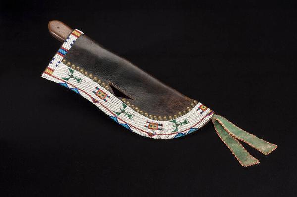 Knife and Knife Sheath