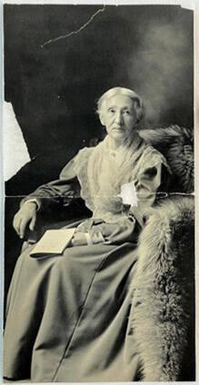 Elizabeth “Libby” Smith Miller; Full Face