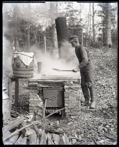 Henry Dorn Boiling Sap-Skimming the Pan