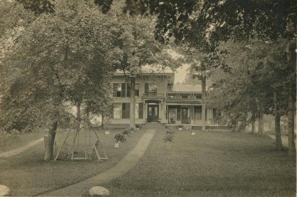 House on the Hill, Portlandville