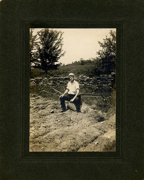 Bob Pratt with his Plow