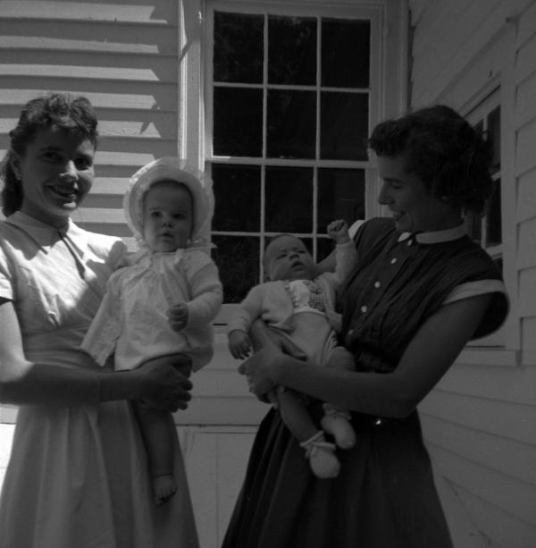 Beverly Garretson and her sister Barbara