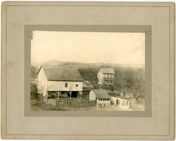 Large Barn with Overhang