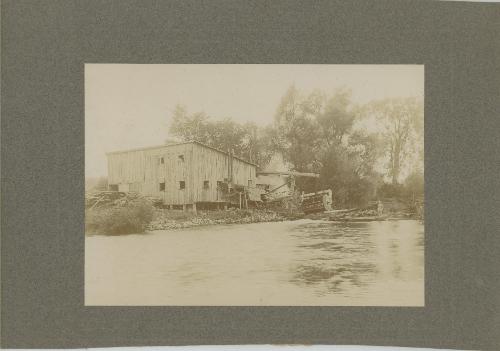 Red Mills