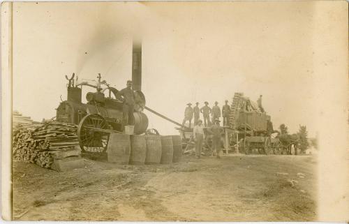 Steam Powered Threshing