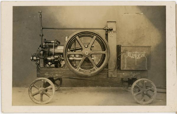 Gas Engine