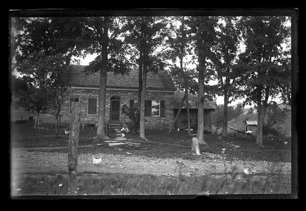 Stone farmhouse in Franklin, NY
