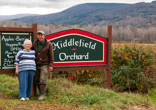 Joan and Willie Bruneau at Middlefield Orchard