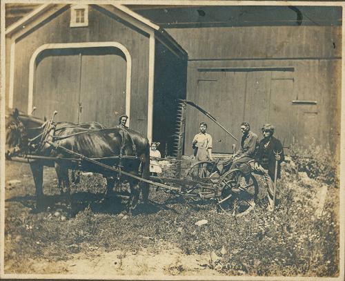 Akin Farm in Columbia Center, New York