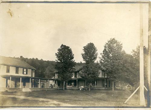 Scenic Houses