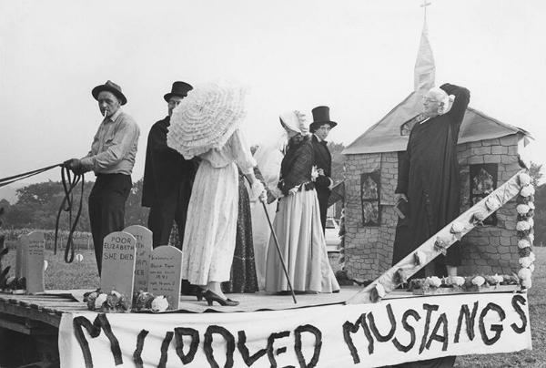Bicentennial Celebration and Parade: Muddled Mustangs