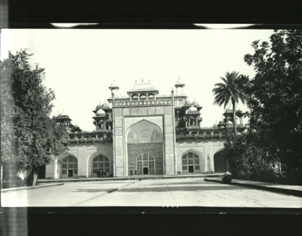 Mosque Gate and Courtyard