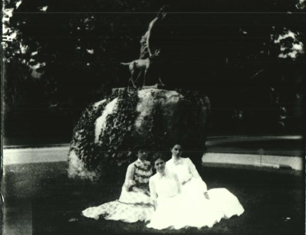 Three Women by The Indian Hunter Statue