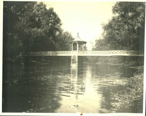 Clark Bridge at Fernleigh