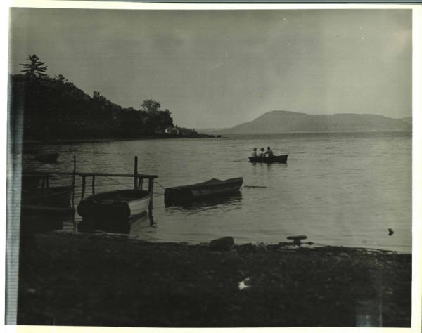 Boating on Otsego Lake