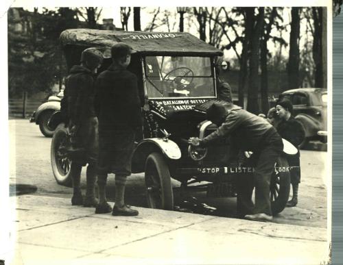 Graffitied Automobile